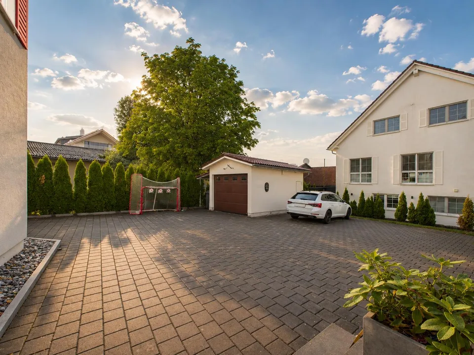 Grosszügige Maisonette mit Sommergarten  Wohnen mit Hausgefühl – photo 13 sur 15