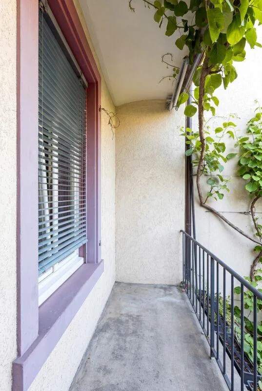 Mehrfamilienhaus mit 4 Wohnungen im beliebten Iselin-Quartier – photo 10 of 17