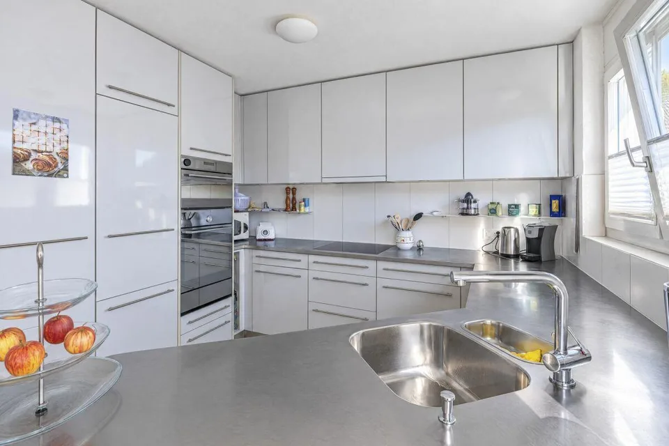 Appartement de maisonnette de 7,5 pièces avec 218 m² et galerie à Bösingen – photo 7 sur 16