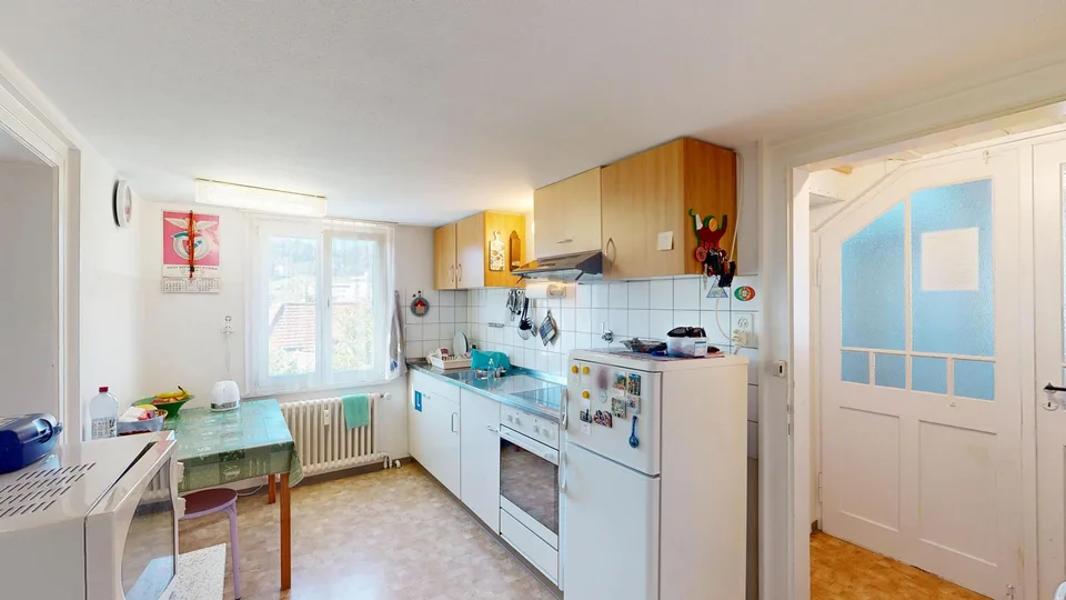 Mehrfamilienhaus mit 3 Wohnungen, Potenzial und attraktiver Wohnlage – foto 13 di 21
