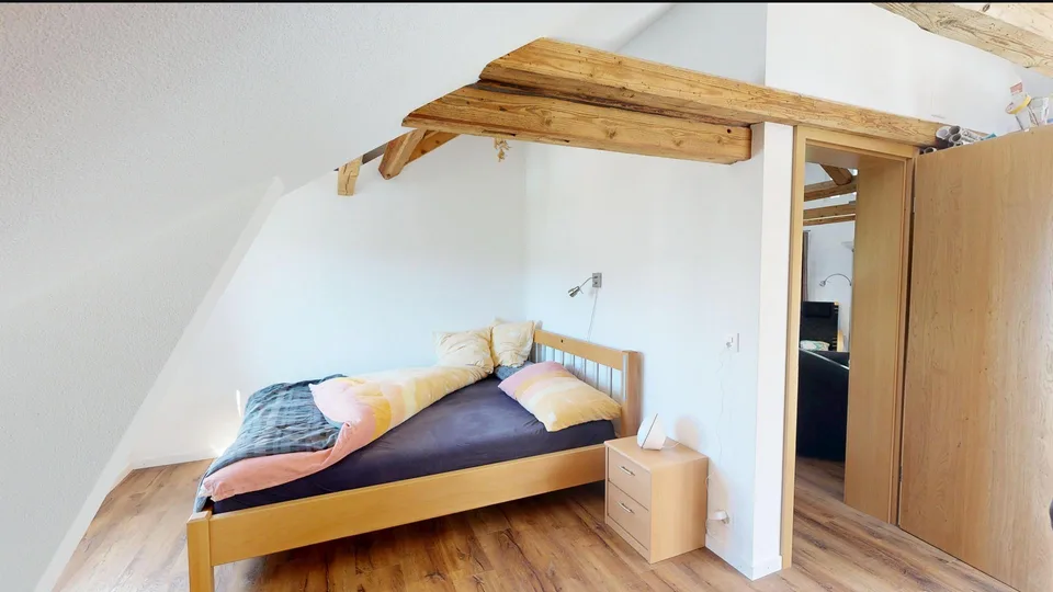 Mehrfamilienhaus mit 3 Wohnungen, Potenzial und attraktiver Wohnlage – foto 9 di 21