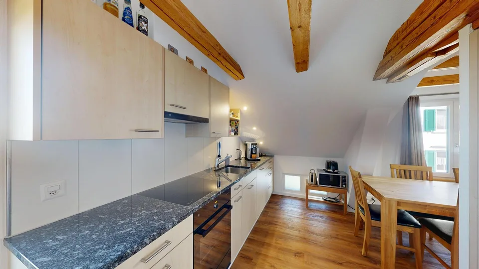 Mehrfamilienhaus mit 3 Wohnungen, Potenzial und attraktiver Wohnlage – foto 5 di 21