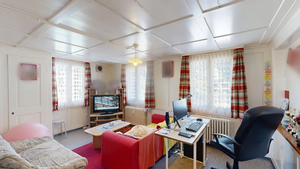 Mehrfamilienhaus mit 3 Wohnungen, Potenzial und attraktiver Wohnlage – foto 14 di 21