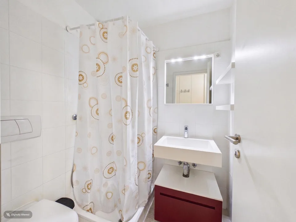 Élégant 4.5 pièces à Gordola – haut standing dans un quartier desservi – photo 13 sur 14