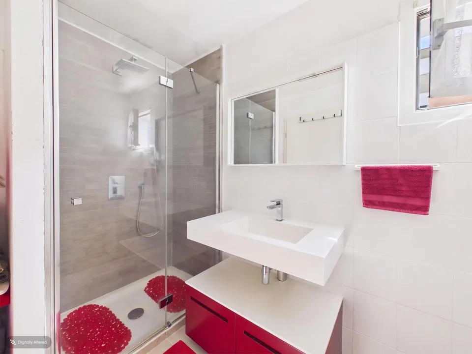 Élégant 4.5 pièces à Gordola – haut standing dans un quartier desservi – photo 12 sur 14