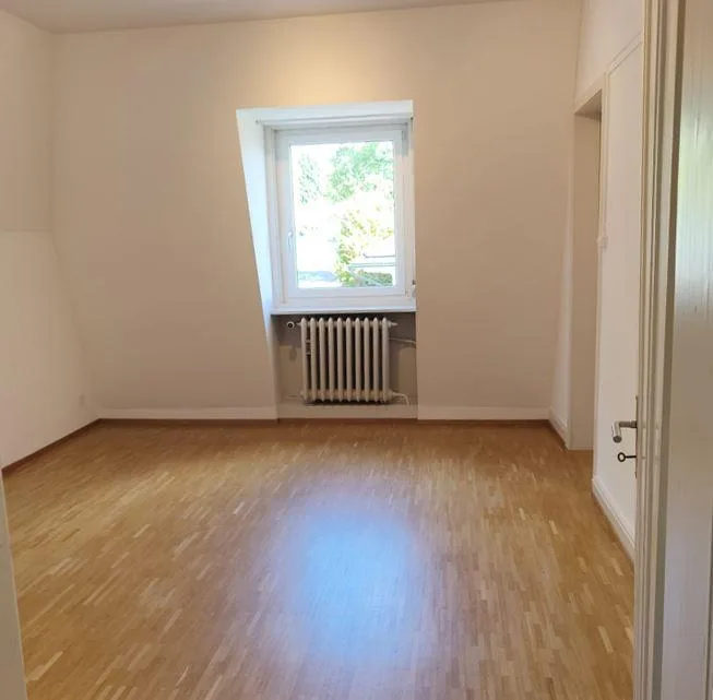 4.5 Zimmer Wohnung in Stadtvilla mit herrlicher Aussicht – foto 7 di 11
