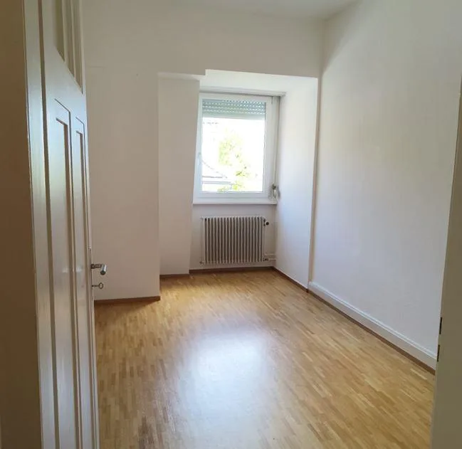 4.5 Zimmer Wohnung in Stadtvilla mit herrlicher Aussicht – foto 5 di 11