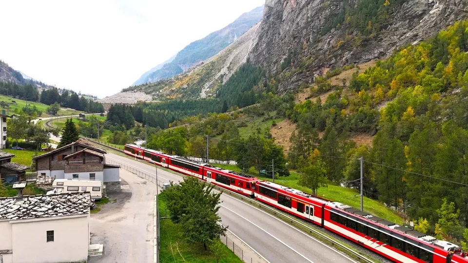 Oggetto di ristrutturazione con potenziale a Herbriggen vicino a Zermatt – foto 9 di 9