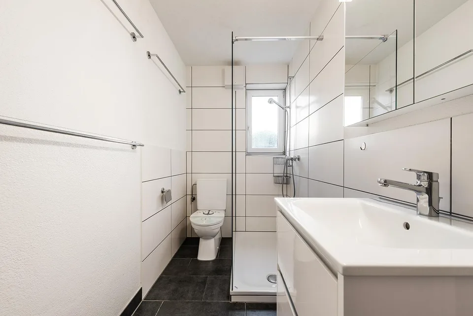 Gepflegte 4 Zimmerwohnung mit neuer Küche an bester Lage – foto 8 di 8