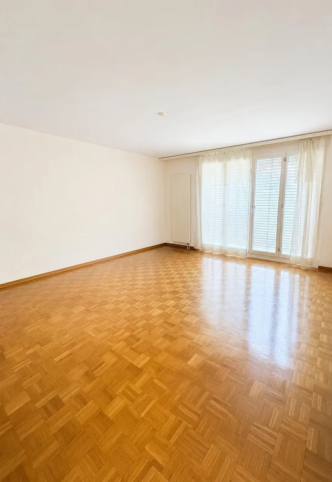 1.5 Zimmerwohnung in Ebmatingen – Foto 4 von 5