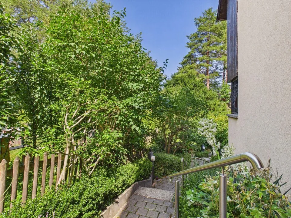 Habitation de rêve au pied de l'Üetliberg - Maison jumelée de 6,5 pièces élégante – photo 20 sur 24