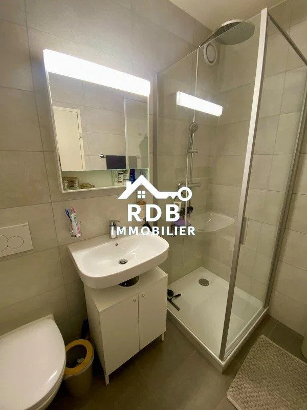 Appartement de 4 pièces au 4ème étage situé à Petit-Lancy 1213 – foto 6 di 6