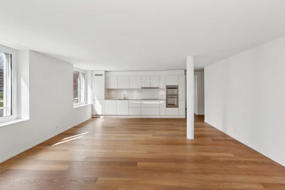 Helle Wohnung mit viel Charme in Oerlikon – Foto 2 von 5