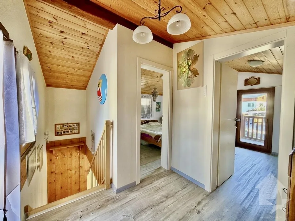 Joli petit chalet plein de charme avec parking et studio indépendant ! – Foto 10 von 25