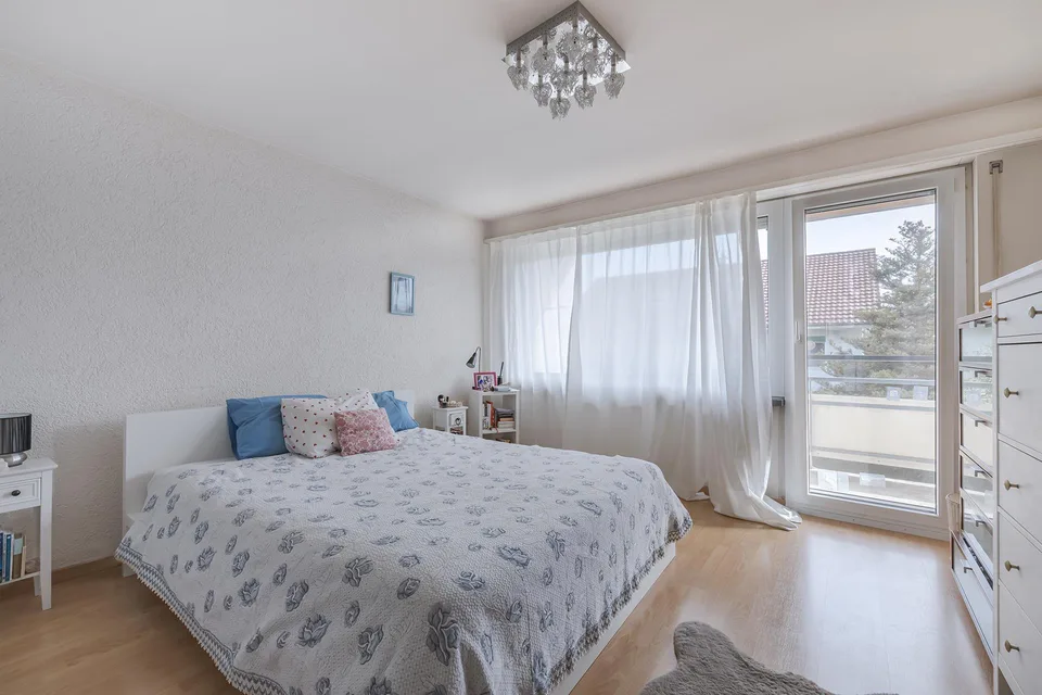 "Zentrale Lage in ruhigem Wohnquartier - Laupen" – Foto 8 von 13