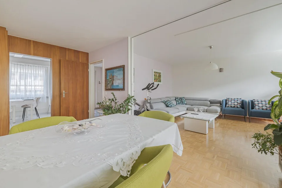 "Zentrale Lage in ruhigem Wohnquartier - Laupen" – Foto 5 von 13