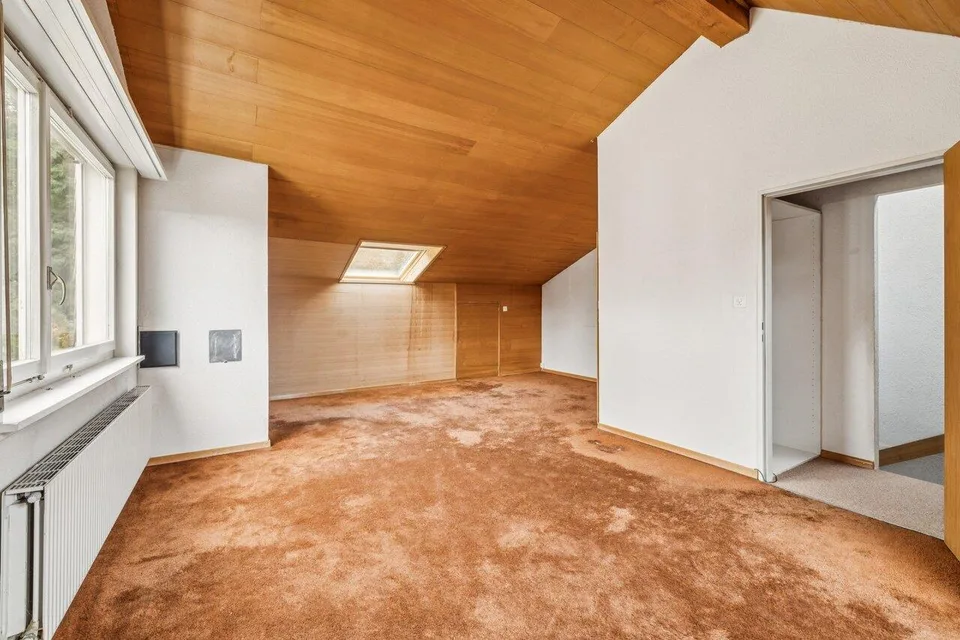 Wohntraum am Waldrand: 5-Zimmer Doppeleinfamilienhaus in Bottmingen – Foto 15 von 19
