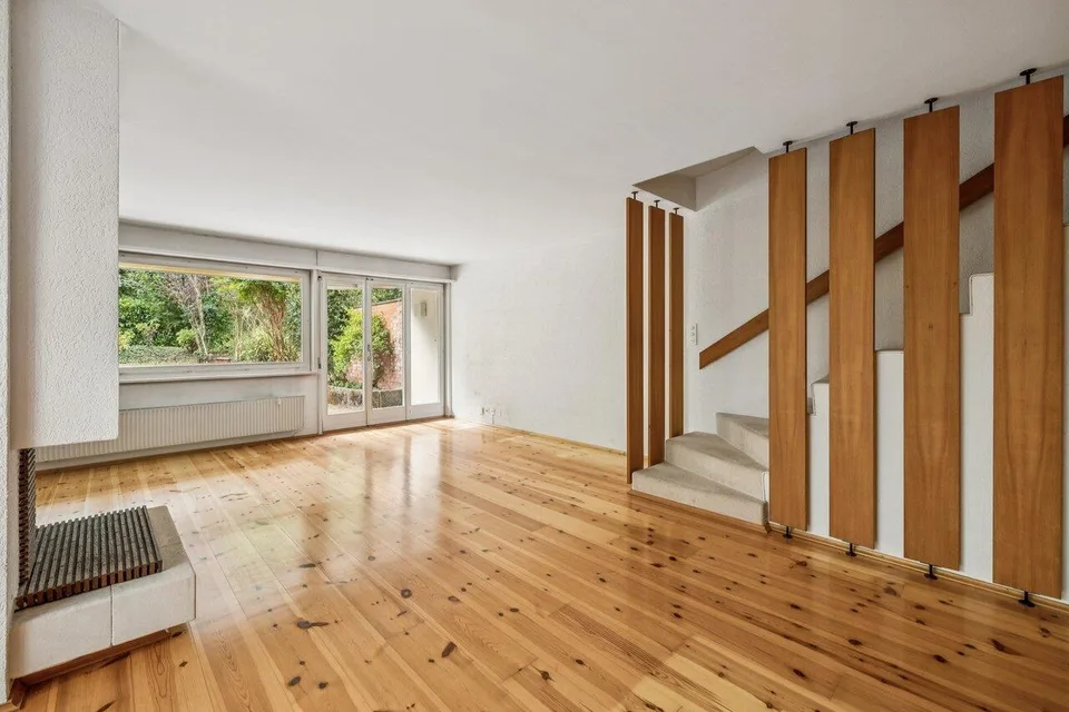 Wohntraum am Waldrand: 5-Zimmer Doppeleinfamilienhaus in Bottmingen – Foto 8 von 19