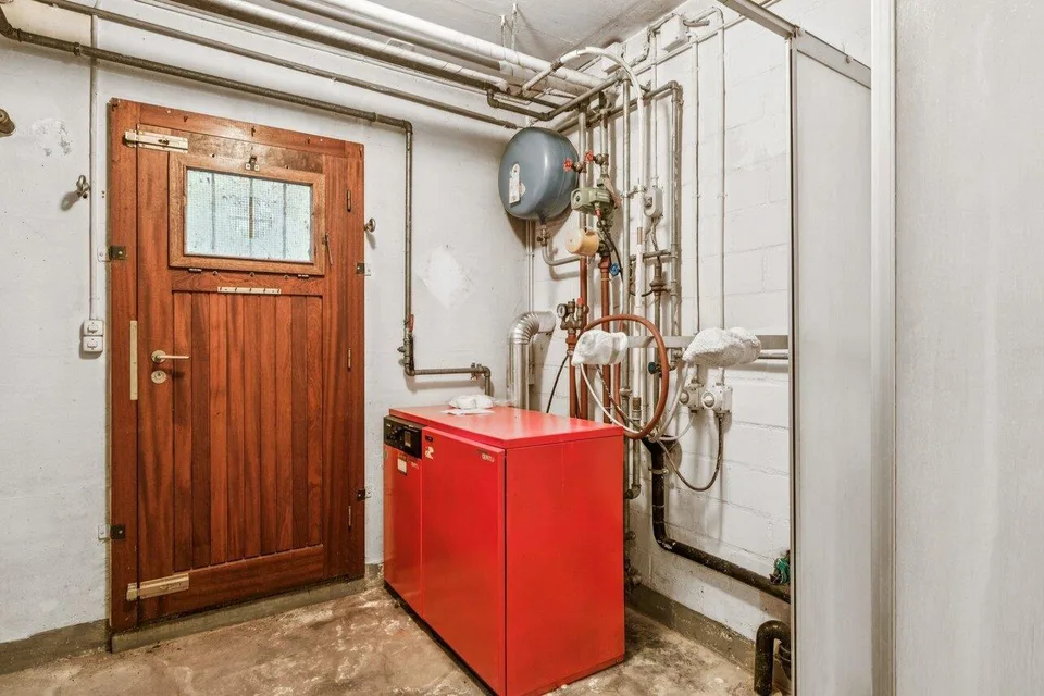 Wohntraum am Waldrand: 5-Zimmer Doppeleinfamilienhaus in Bottmingen – Foto 18 von 19