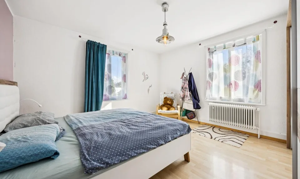 Casa con molto spazio e possibilità - terreno edificabile aggiuntivo opzionale – foto 9 di 11