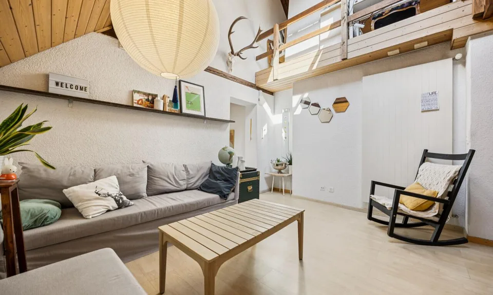 Casa con molto spazio e possibilità - terreno edificabile aggiuntivo opzionale – foto 3 di 11