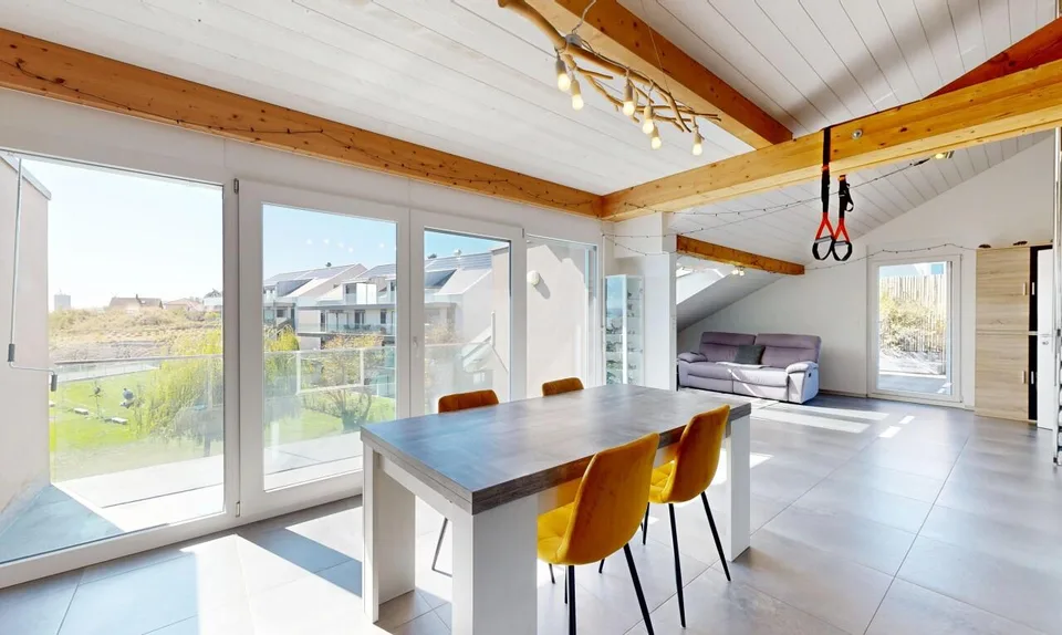4.5 Zimmer Attikawohnung in Chez-le-Bart – Foto 3 von 11