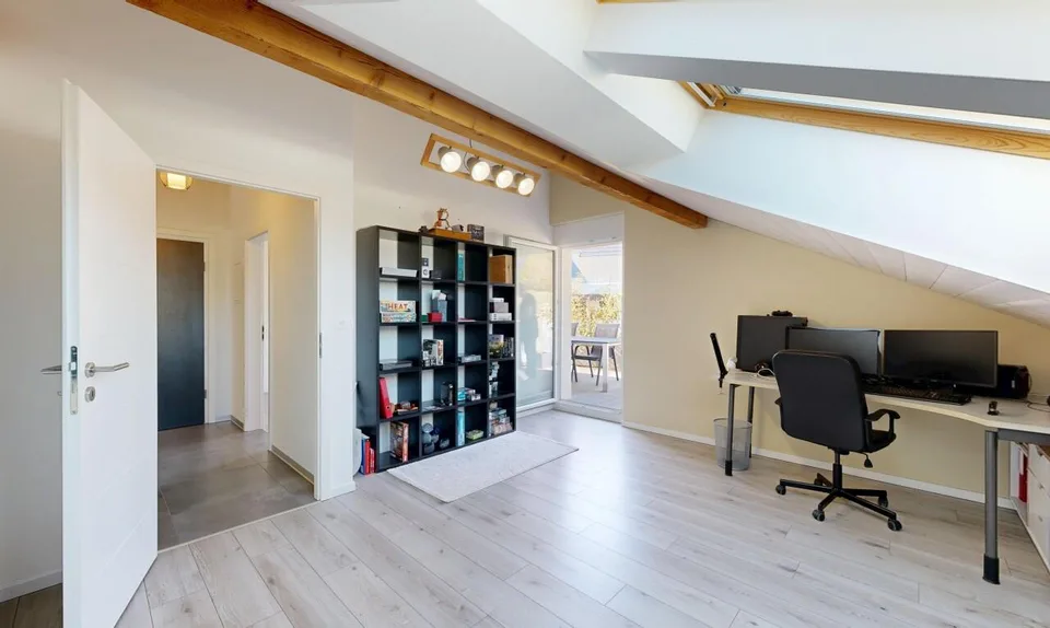4.5 Zimmer Attikawohnung in Chez-le-Bart – Foto 7 von 11