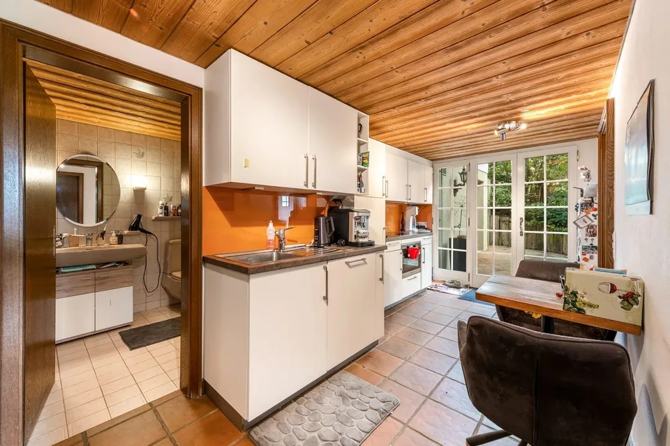 Villa lussuosa con vista mozzafiato e grande potenziale – foto 13 di 13