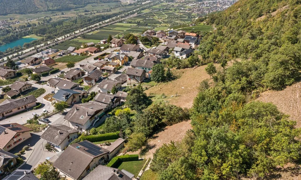 Superbe terrain constructible de 893 m² à Flanthey (Lens) – Foto 3 von 11
