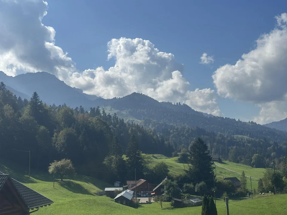 Modernes Neubau-Einfamilienhaus in naturnaher Umgebung – photo 5 sur 10