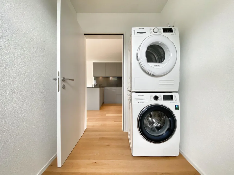 Moderne 3.5-Zimmer-Wohnung 75.3m² mit grosszügiger Loggia – photo 5 of 6