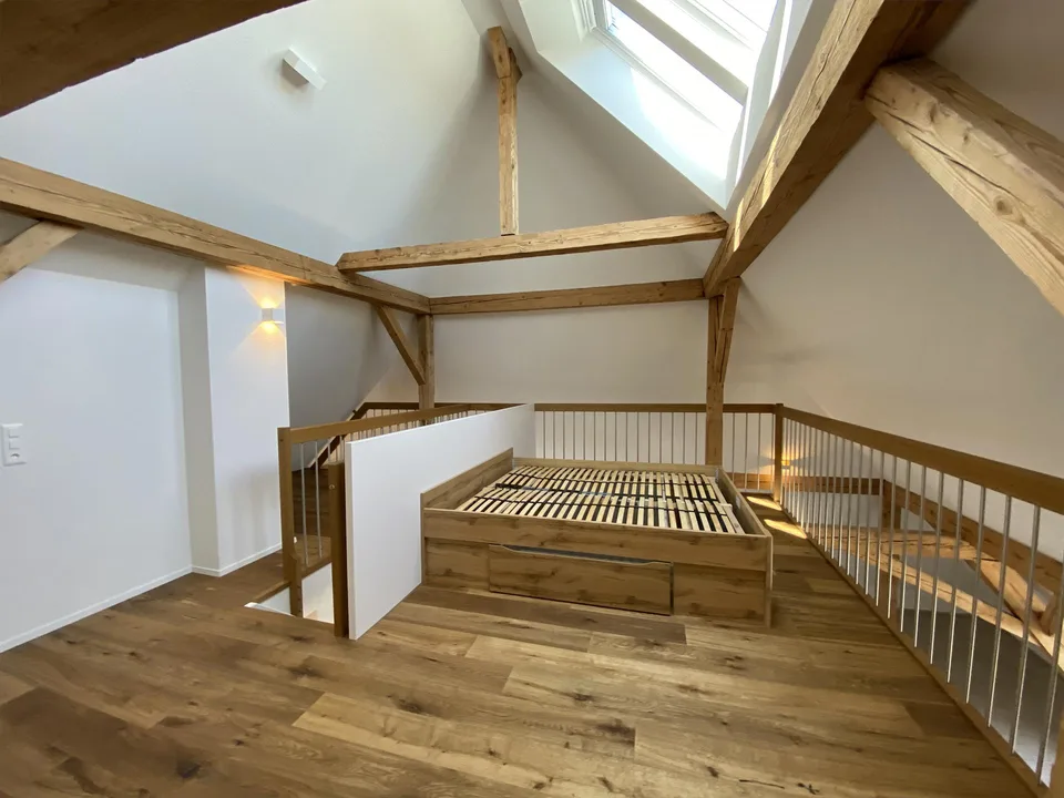 Moderne Wohnung mit Galerie – Foto 6 von 8