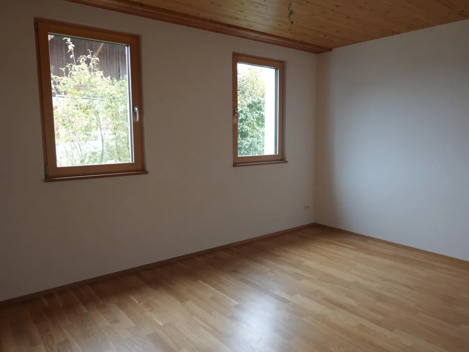 Charmante 2.5-Zimmer-Wohnung an ruhiger und ländlicher Lage – photo 3 sur 5