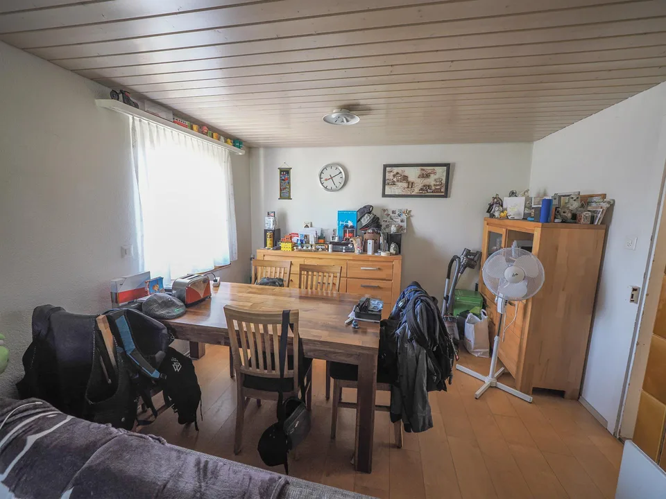 Charmantes 3.5-Zimmer-Einfamilienhaus mit Sitzplatz in Wynau – foto 7 di 8
