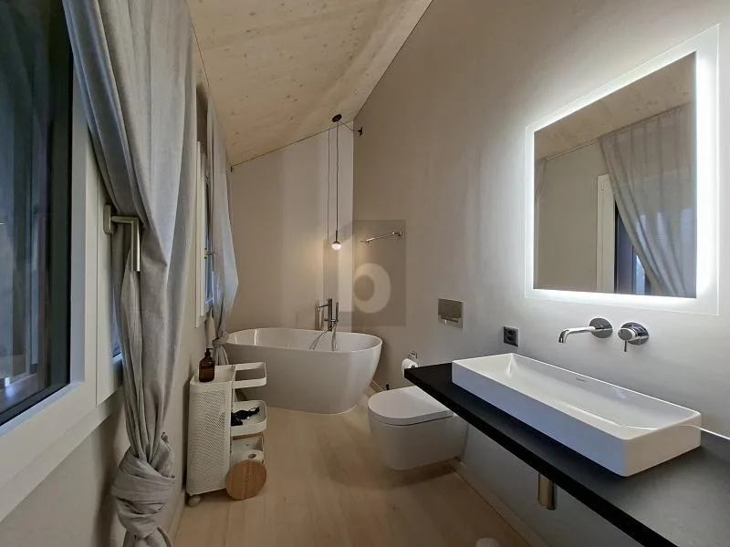 HIGH-END HAUS, EXKLUSIV, MÖBLIERT, BEZUGSFERTIG! – foto 4 di 6