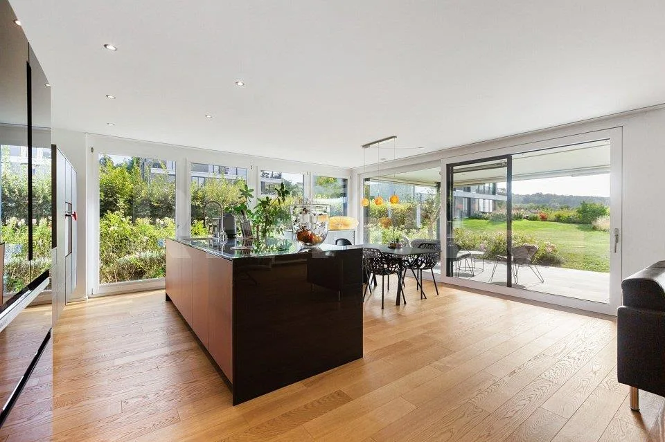 Exklusive 4.5-Zimmer-Gartenwohnung viel Raum, viel Grün, viel Licht... – foto 8 di 13