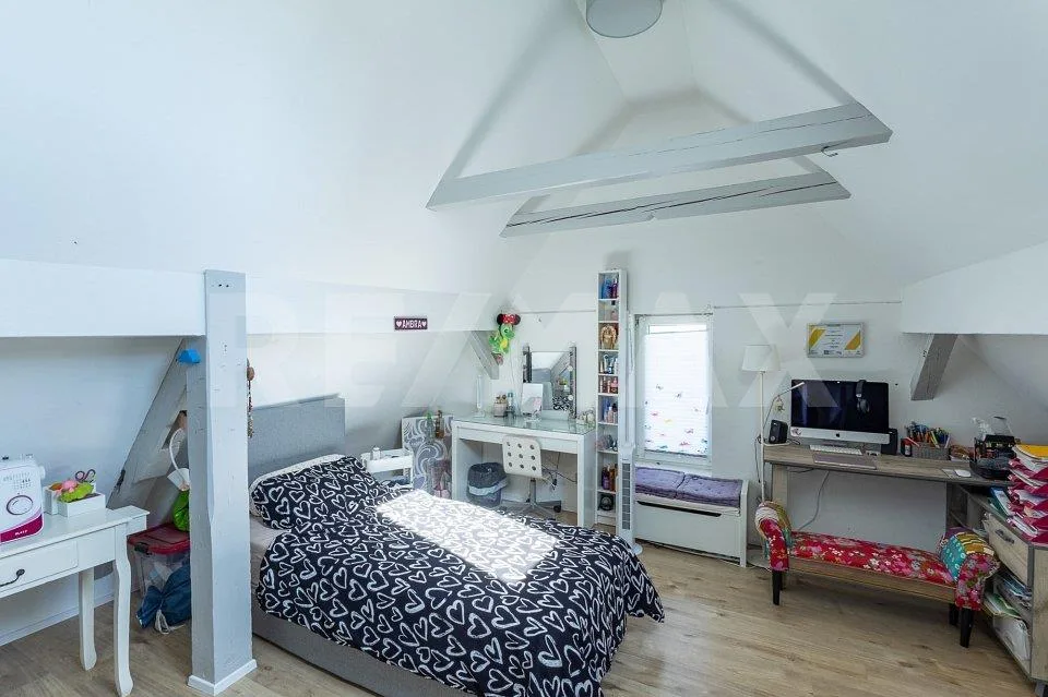 Wohnen mit Perspektive – saniertes Haus mit Maisonettewohnung und z... – Foto 8 von 13