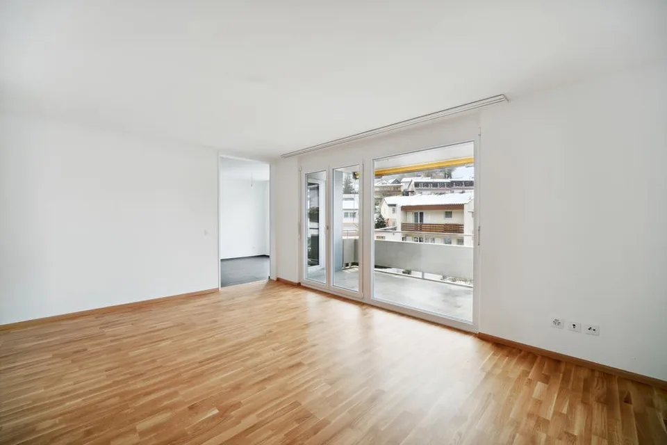 Schöne 4.5-Zimmer-Wohnung mit Gartensitzplatz – photo 3 of 11