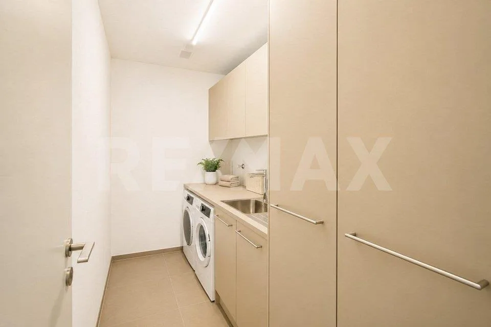 Luxuriöse Wohnung mit grosser Terrasse und Seesicht in Hergiswil – Foto 10 von 12