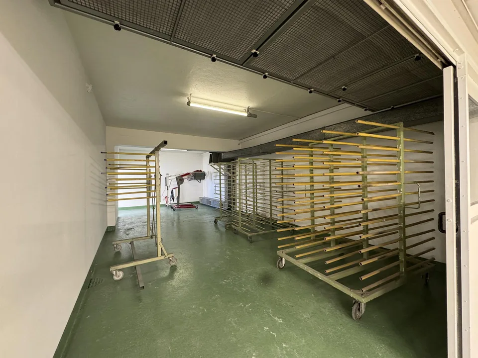 Vendesi Immobile Artigianale/commerciale/amministrativo – photo 25 sur 30