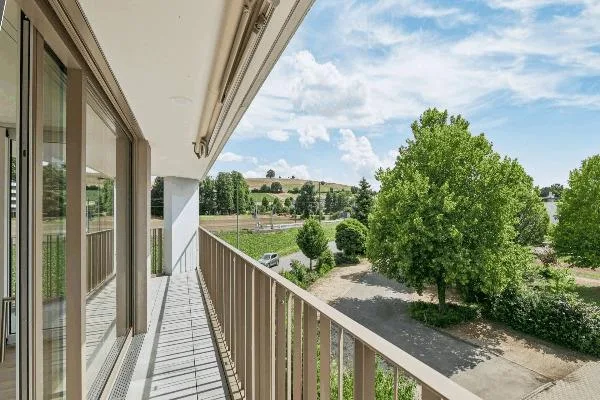 Lake Murten at your doorstep - Exclusive 5.5-room attic apartment – photo 7 of 12