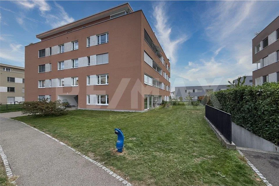 Wohnen mit Gartengefühl – moderne 3½-Zimmer-Erdgeschosswohnung mit ... – Foto 2 von 12