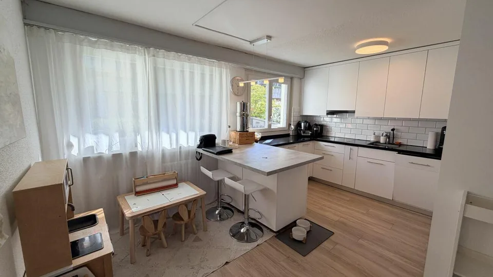 6.5-Zimmer-Familienhaus an sonniger, ruhiger Lage, umfassend renoviert – Foto 4 von 14