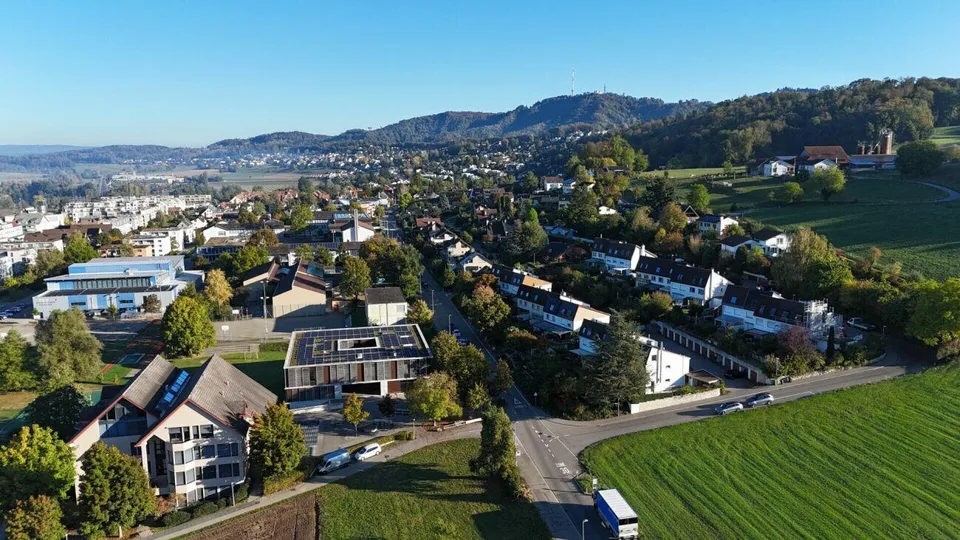 6.5-Zimmer-Familienhaus an sonniger, ruhiger Lage, umfassend renoviert – Foto 11 von 14