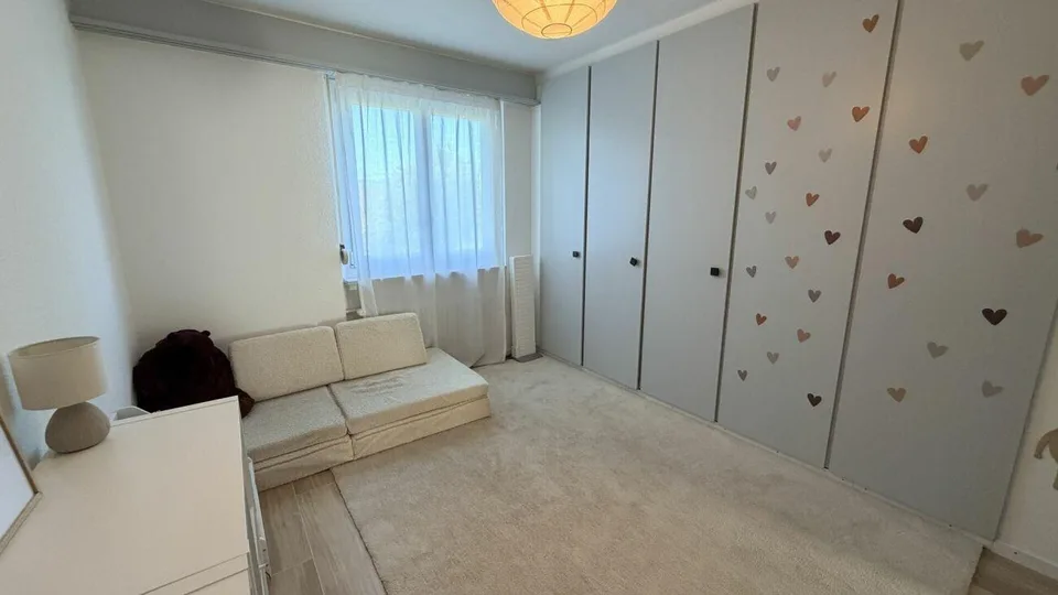 6.5-Zimmer-Familienhaus an sonniger, ruhiger Lage, umfassend renoviert – Foto 8 von 14