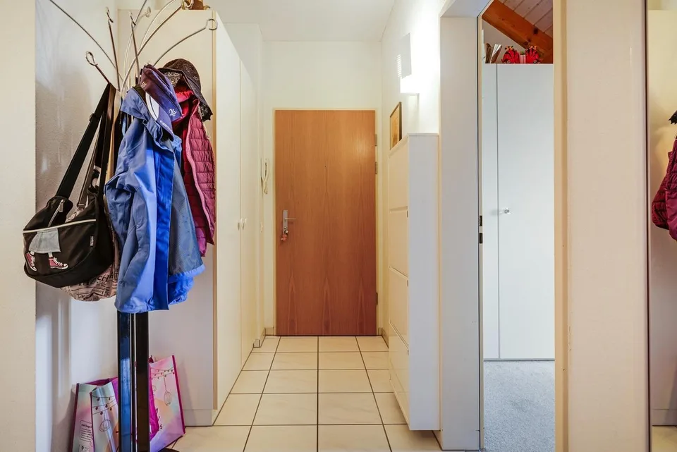 Traumhafte Dachwohnung an ruhiger Lage , Nahe vom Dorfzentrum – foto 13 di 24
