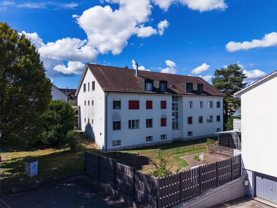 Traumhafte Dachwohnung an ruhiger Lage , Nahe vom Dorfzentrum – foto 21 di 24