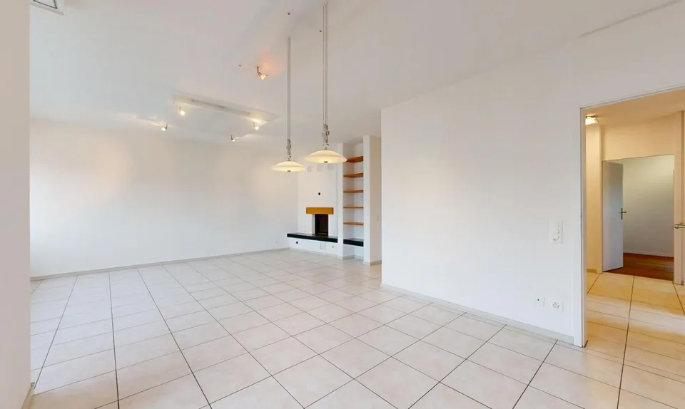 Appartement en duplex spacieux de 6½ pièces à Winterthur-Seen – photo 2 sur 13
