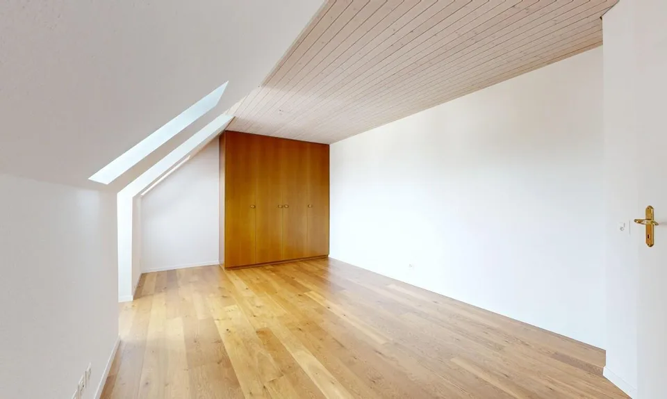 Appartement en duplex spacieux de 6½ pièces à Winterthur-Seen – photo 9 sur 13