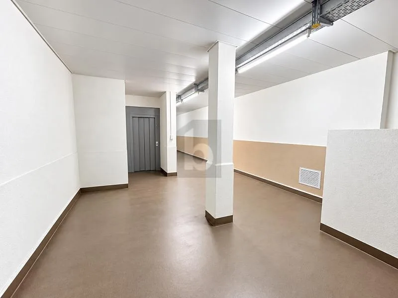 ESPACE POLYVALENT ET CENTRAL – photo 5 of 6